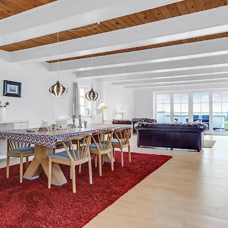 Amazing In With House Sea View